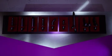 The Forbidden Peach VR Lap Sex Toys